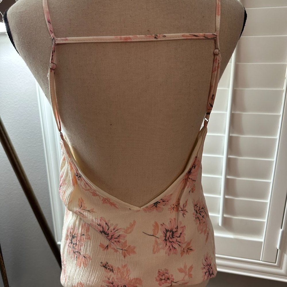 Style Rack Tank Top - Picture 4 of 4